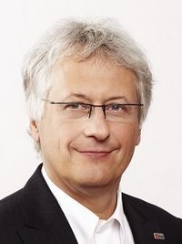 Dr. Christian Operschall